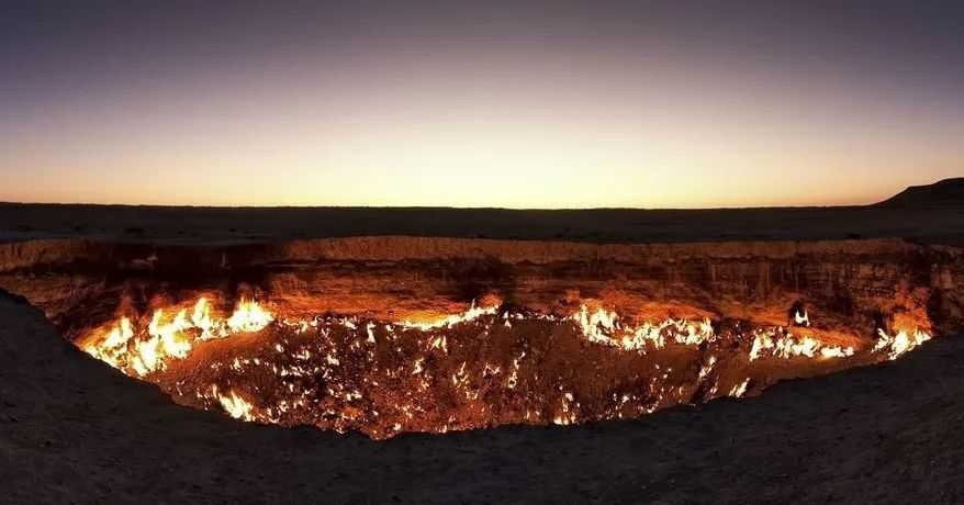 "Hell's Gate" in Turkmenistan Has Been Burning for 47 Years